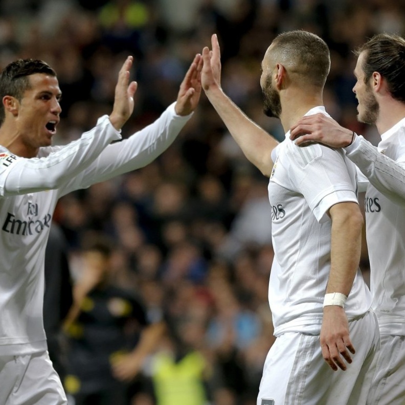 ثلاثية لفريق ريال مدريد في مرمى أوساسونا