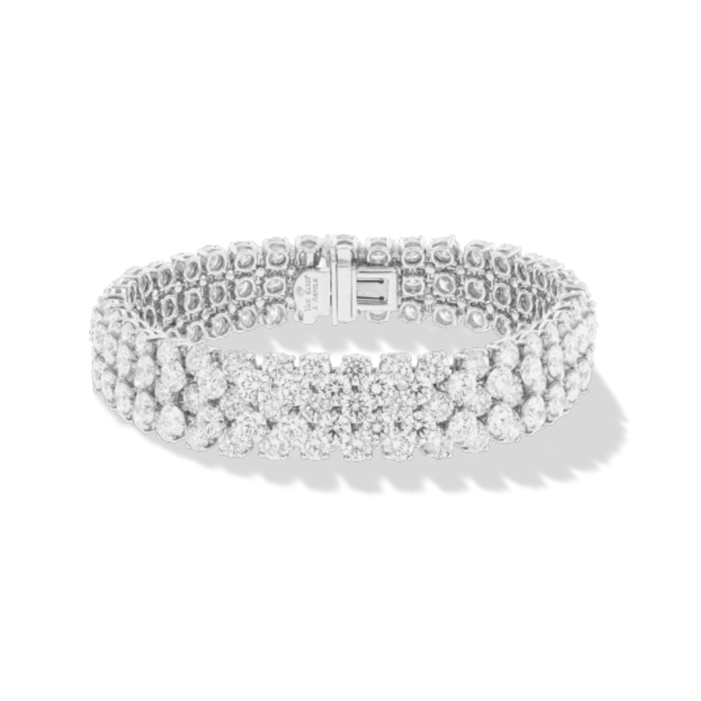 اساور ماسية للعروس من دار فان كليف أند آربلز Van Cleef & Arpels