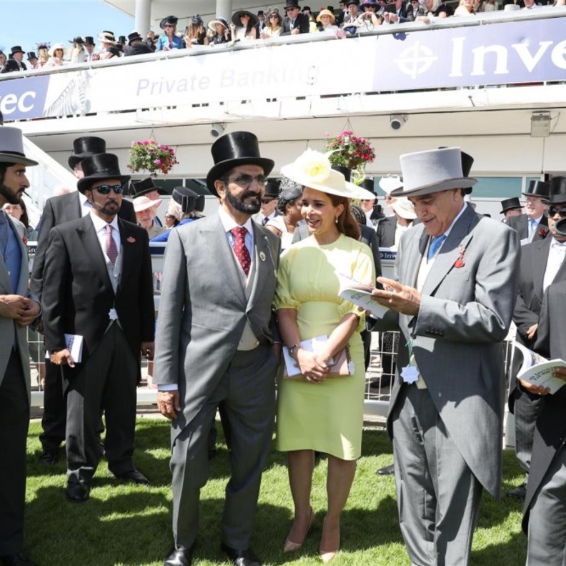 الشيخ محمد بن راشد بحث مع ملكة بريطانيا تعزيز علاقات البلدين