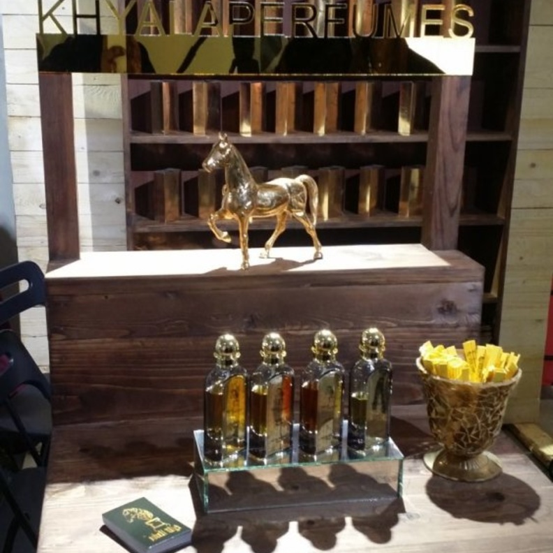 تشارك مضاوي في الكثير من المعارض