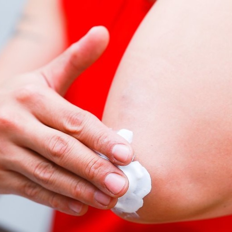 وصفات الفعالة لتبييض الاكواع