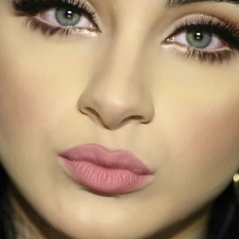 من مكياج ليان ناصر 