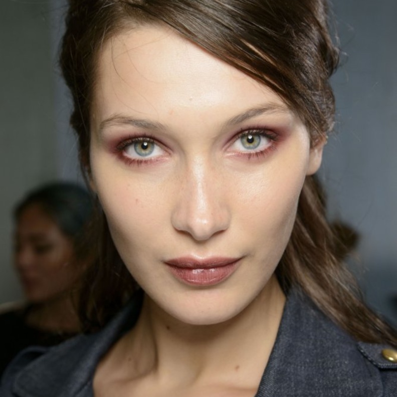 أجمل ألوان ظلال عصرية هذا الصيف