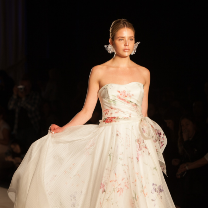 فستان من مجموعة Elisabetta Polignano 