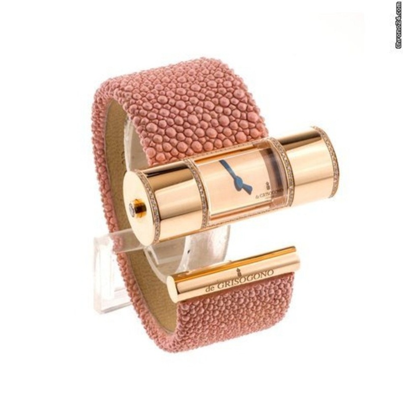 ساعة فاخرة من دي غريسوغونو.