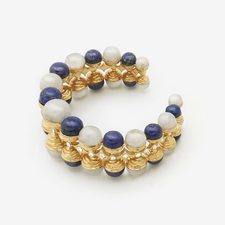 اسوارة من ايشاريا