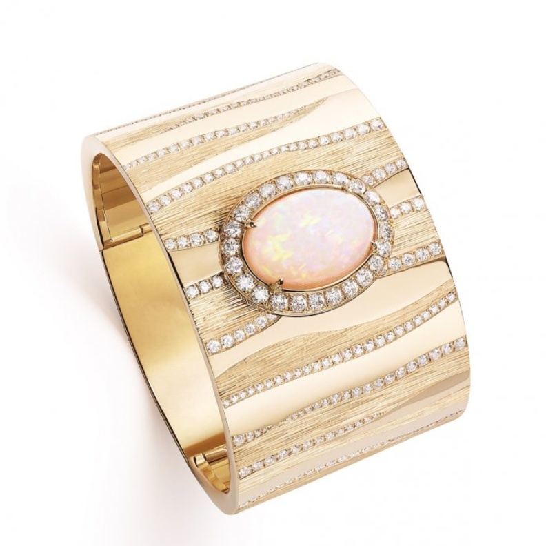 ساعة بياجيه 