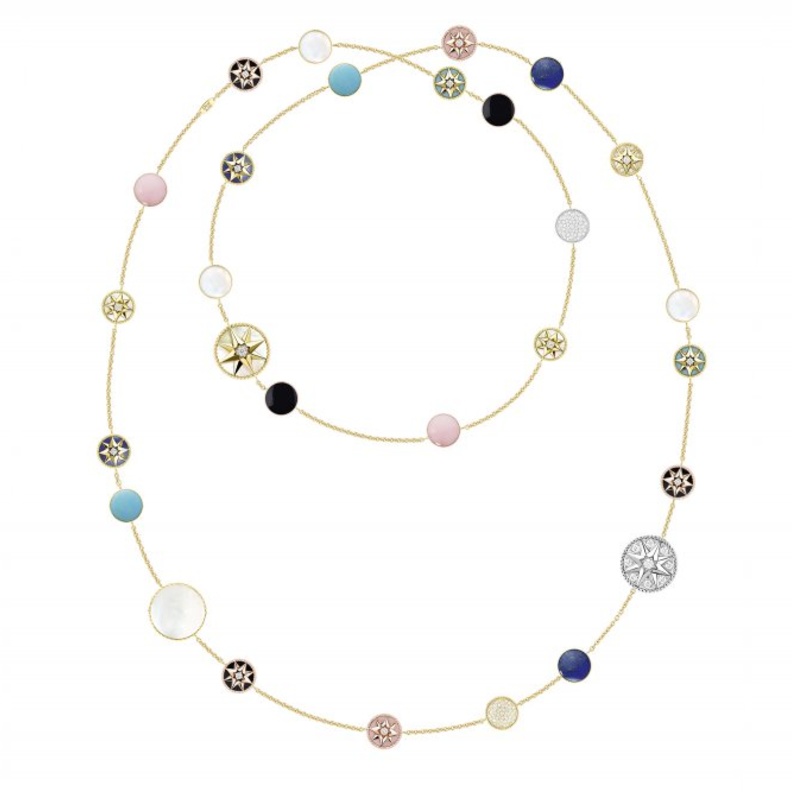 قلادة من ديور