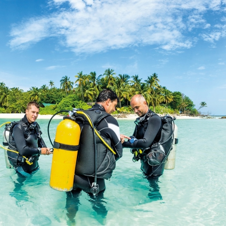 اجمل اماكن سياحية في جزر المالديف تتنوع بين اماكن سياحية شاطئية.