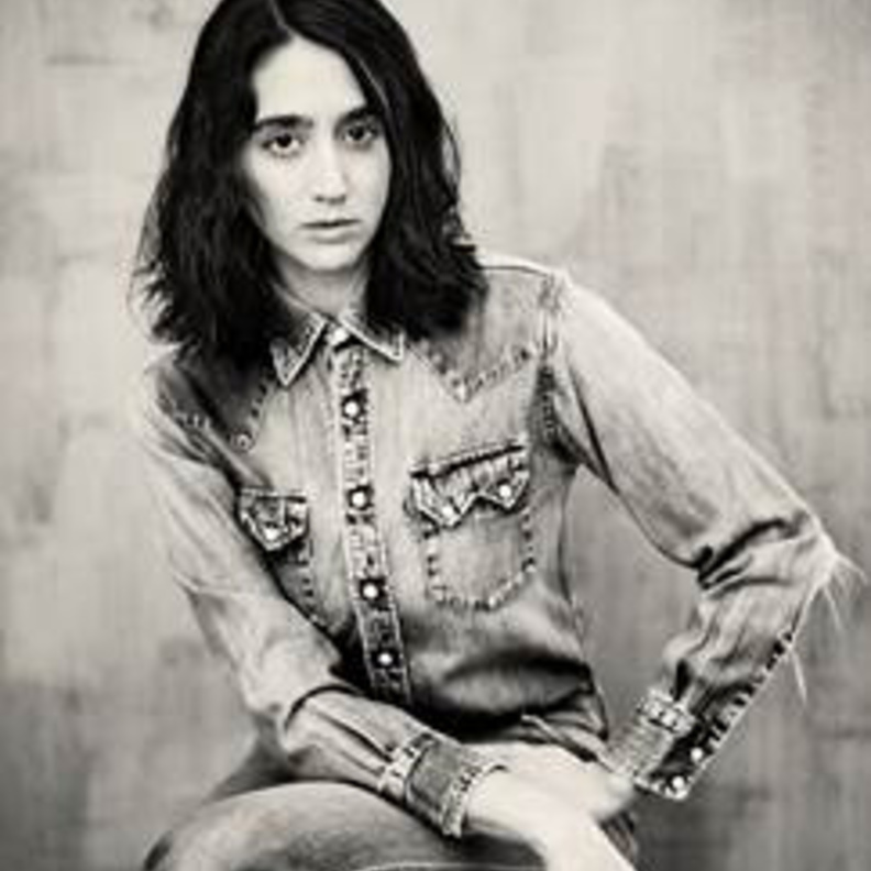 تعيين ناتاشا رامسي-ليفي في منصب المديرة الإبداعية لدار Chloé