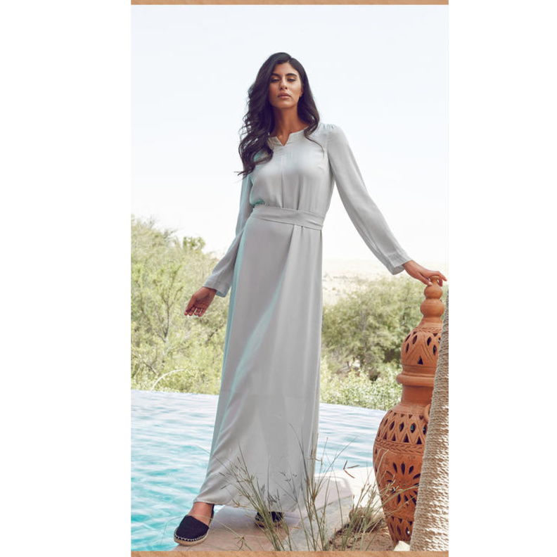 اطلالة راقية بلمسات شرقية لشهر رمضان الكريم