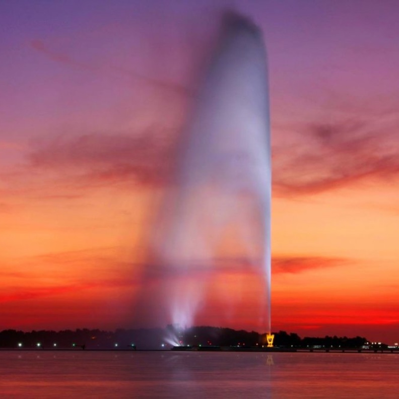 مدينة جدة في المساء 