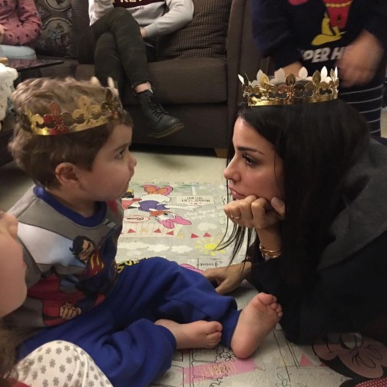 نادين نجيم وطفلها