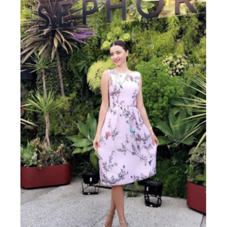 الجينز مع البلوزة الكاجوال