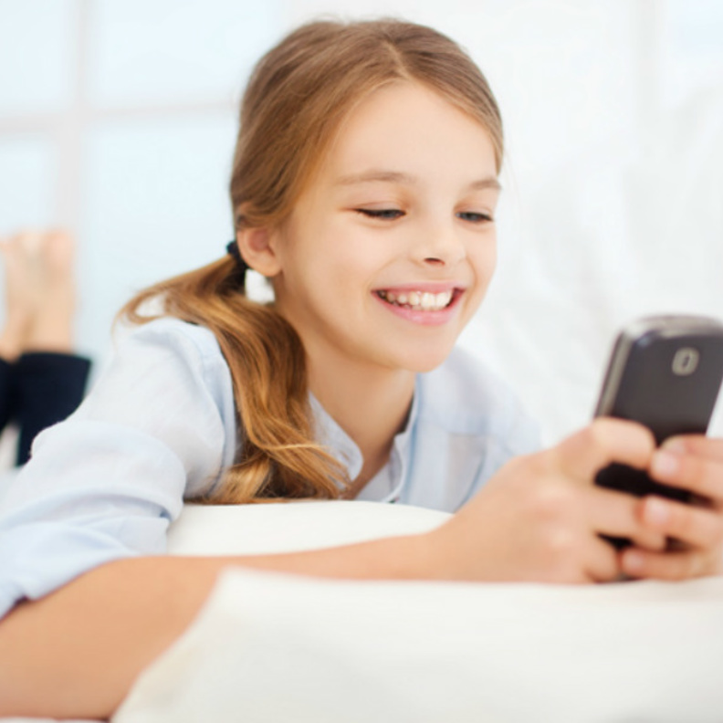 ما هي مخاطر الهاتف الجوال على الأطفال ؟