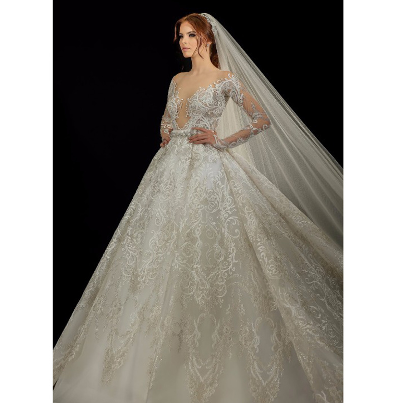 فستان زفاف من مجموعة ابولو فاشن 2017 بتطريزات ملفتة و راقية
