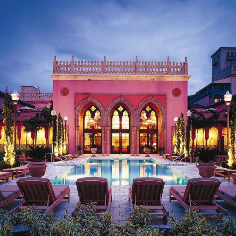 منتجع و نادي Boca Raton – حوض السباحة الخارجي Boca Raton Resort and Club - Outdoor Pool
