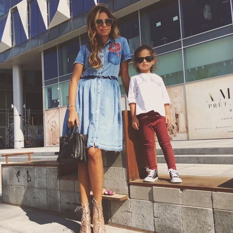 سارة وأبنتها ملك بأناقة دائمة 