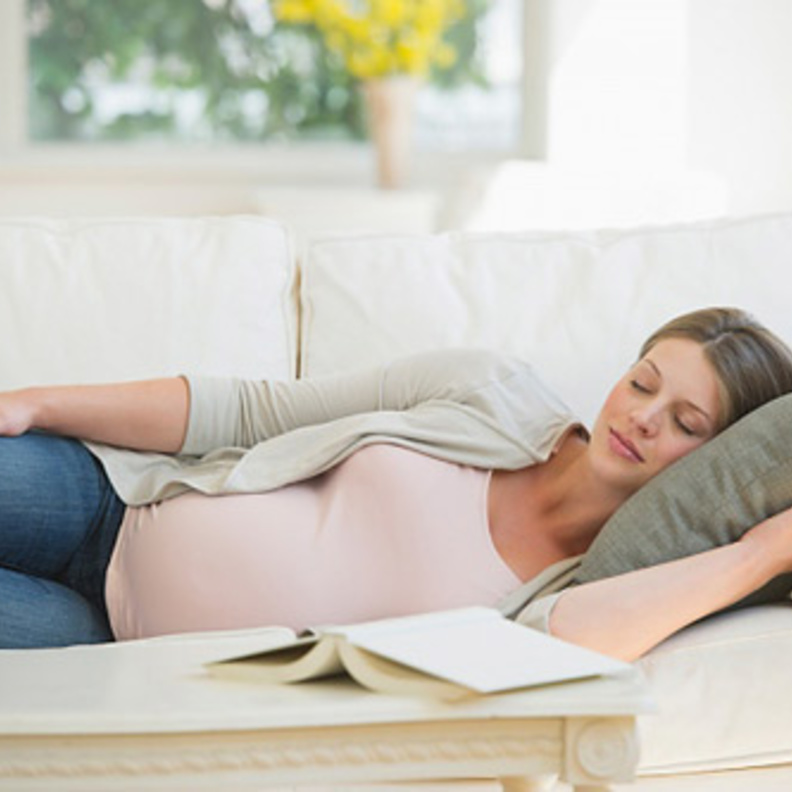 النوم من اعراض الحمل لمعظم الحوامل