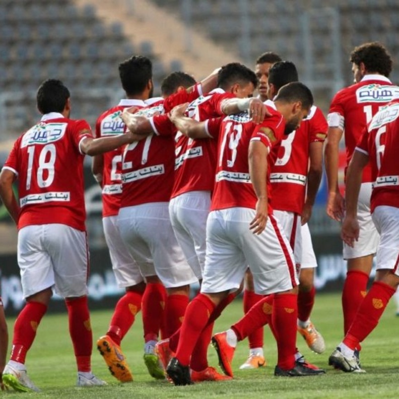 الاهلي يتصدر الدوري المصري