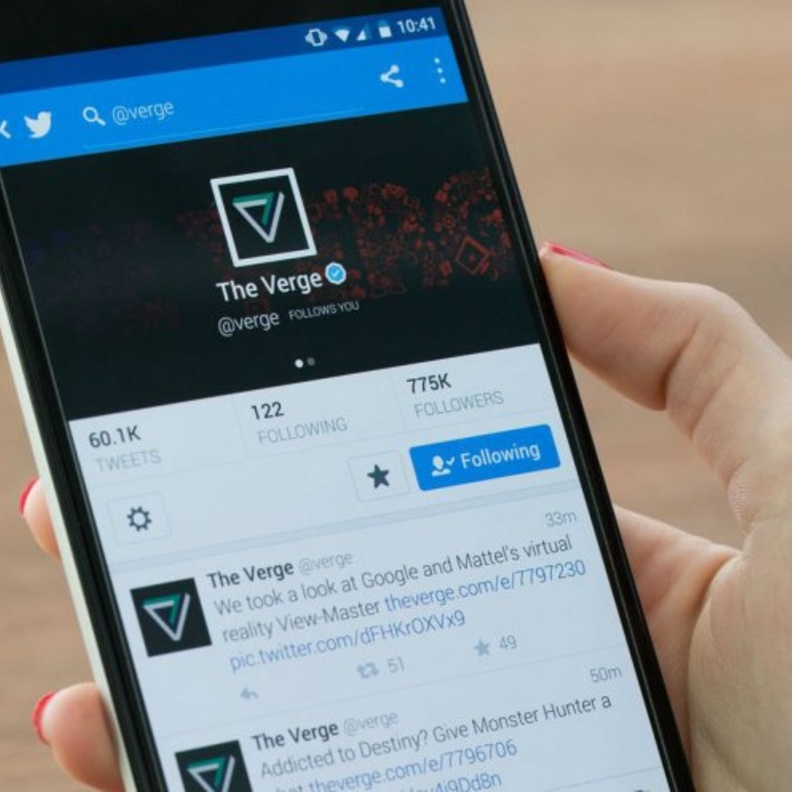 تويتر يحارب الحسابات المزيفة والربوتات الآلية