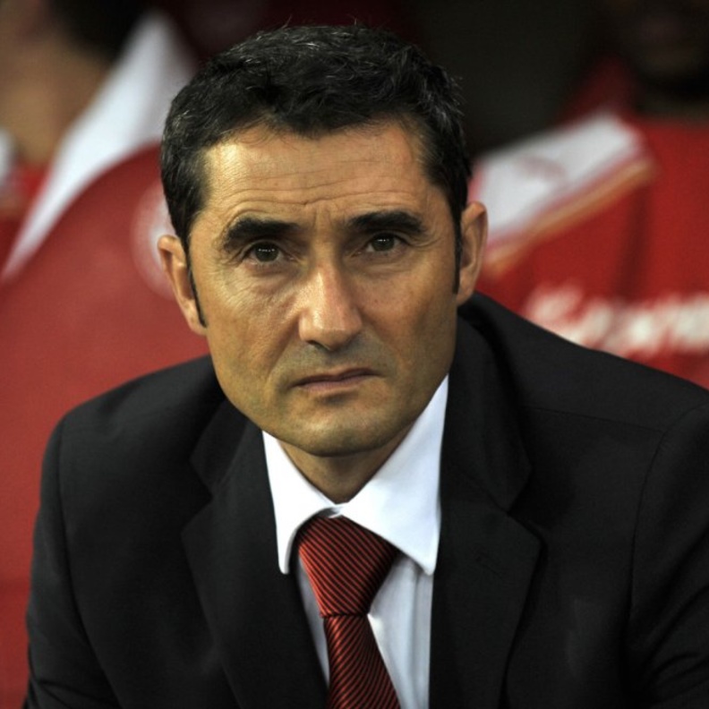 برشلونة يختار إرنيستو فالفيردي مدربا بديلا عن لويس إنريكي