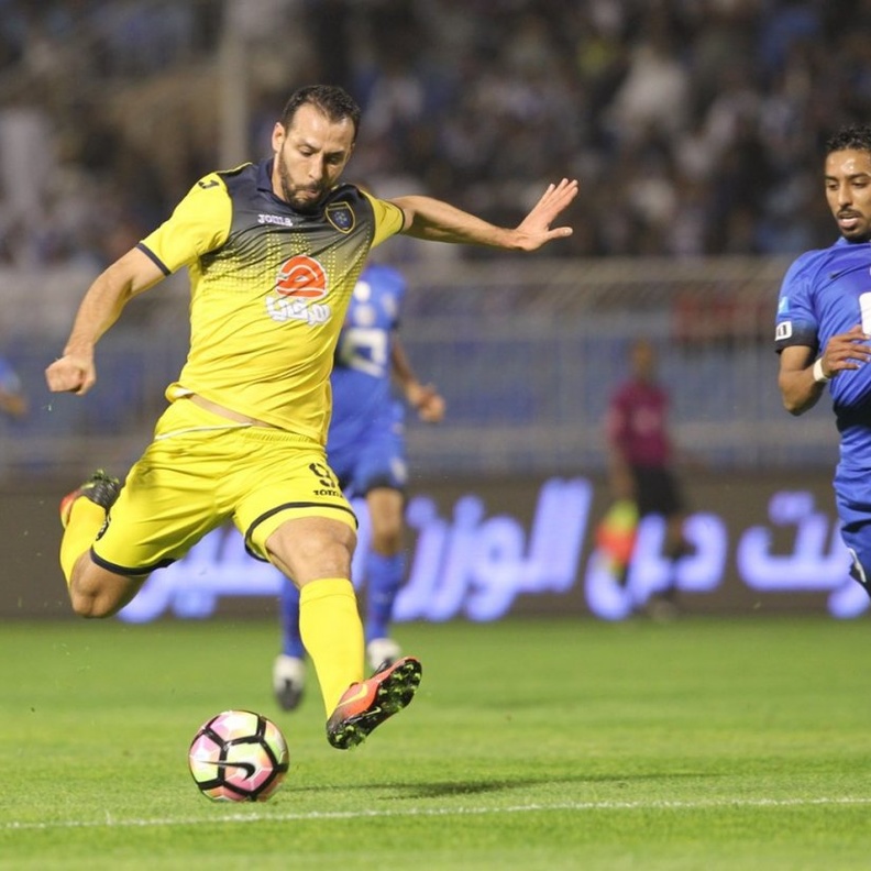 التعاون يرفع شعار الفوز