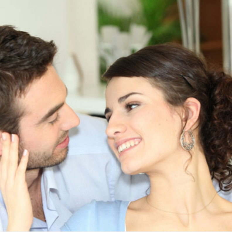 كلمة يعشق الرجل سماعها من المراة اكثر من كلمات الحب