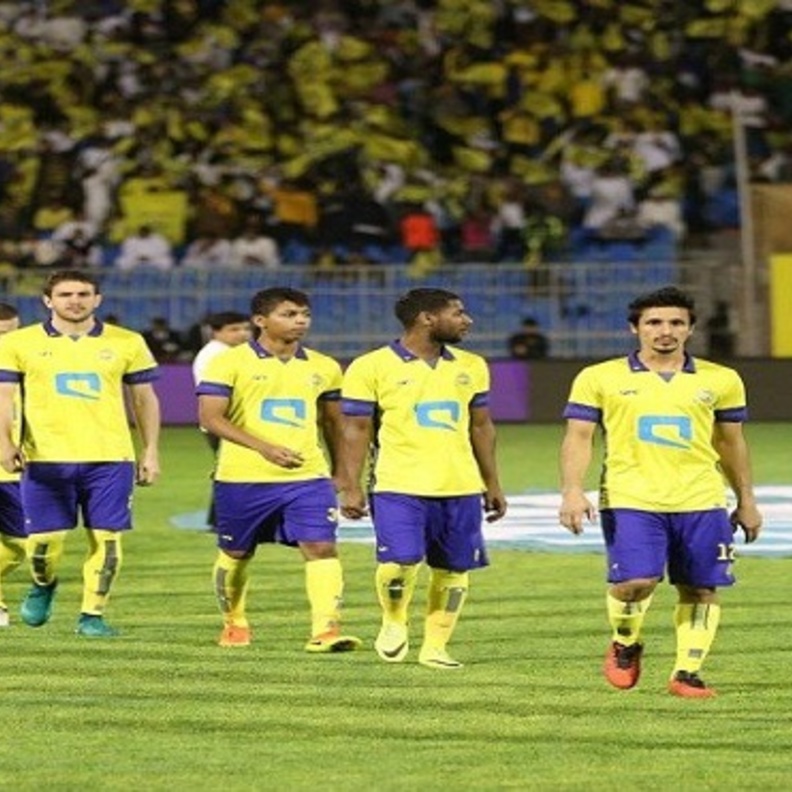 النصر يقلب هزيمته في الدوري السعودي إلى فوز في الوقت القاتل
