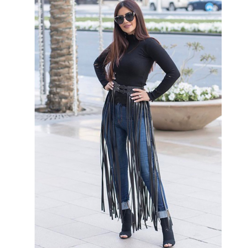 ازياء 2017 مع أحزمة الشراريب بأسلوب الفاشينيستا العراقية ديما الاسدي