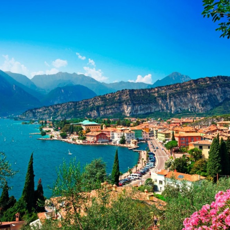 فلورنسا واحدة من أهم وأشهر المراكز المعمارية والفنية الممثلة لعصر النهضة في إيطاليا