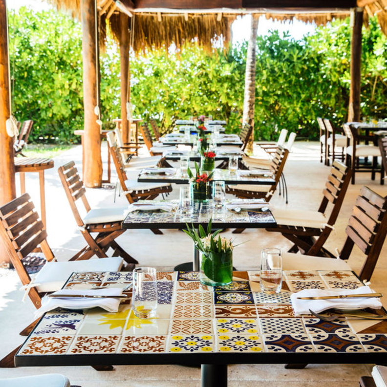 فندق The Ritz-Carlton – جزيرة ميليا – الديكور الداخلي