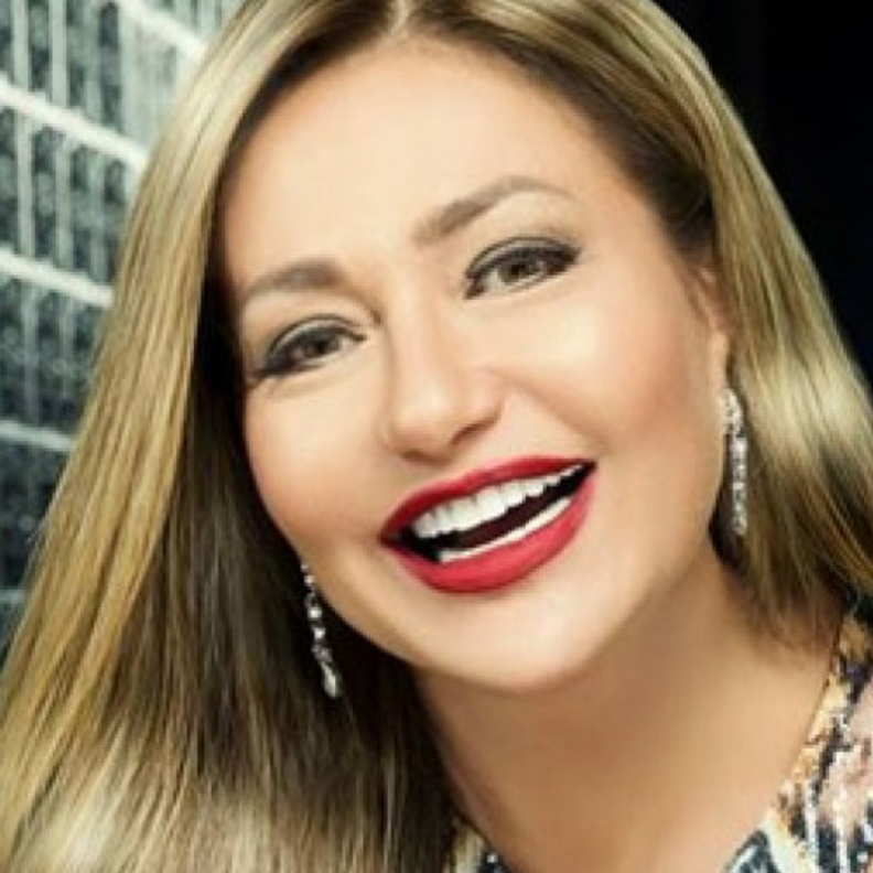 ليلي علوى تشارك 200 فتاة عربية حلم مواجهة تحديات المرأة