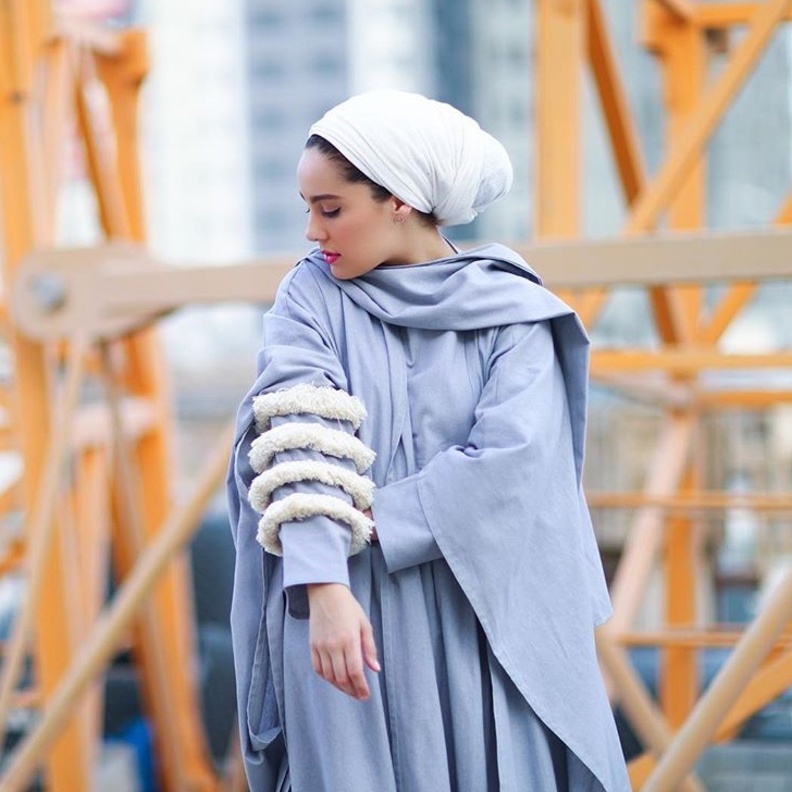 آسيا الكويتية بصورة أخرى باللون الأزرق