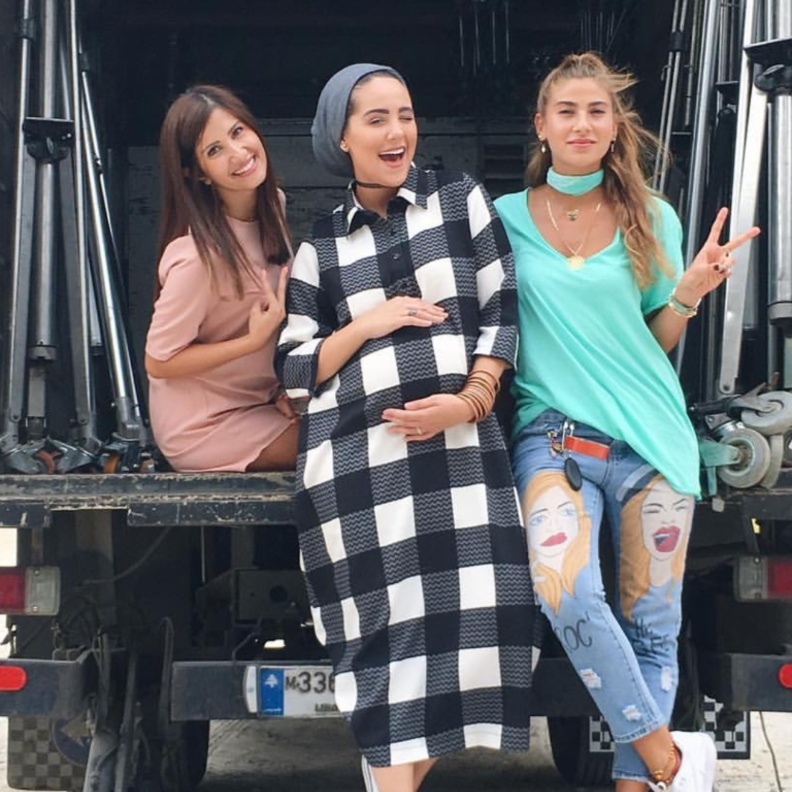 آسيا عاكف Ascia Akf تختار موضة الكارو