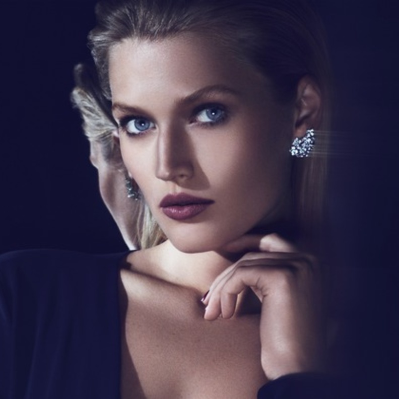 أقراط MANDRAGORE