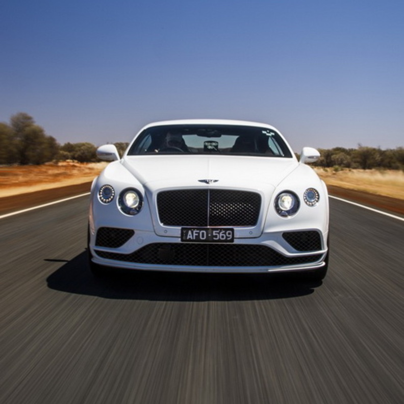 مقصورة بنتلي كونتينينتال جي تي سبيد