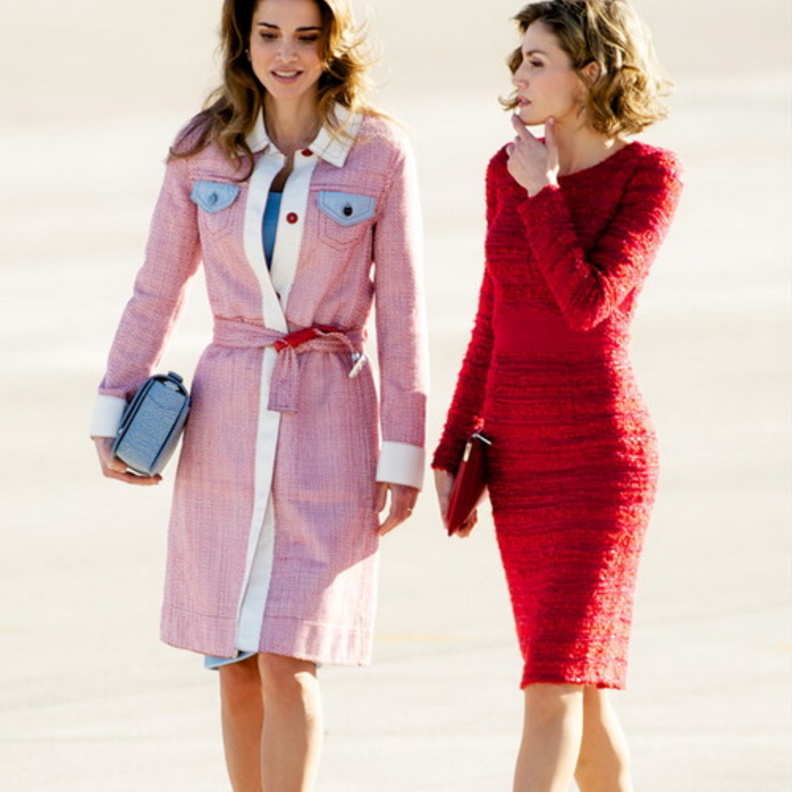 تنتقي الاميرة هيا التيورات النسائية بقصات تليق بها