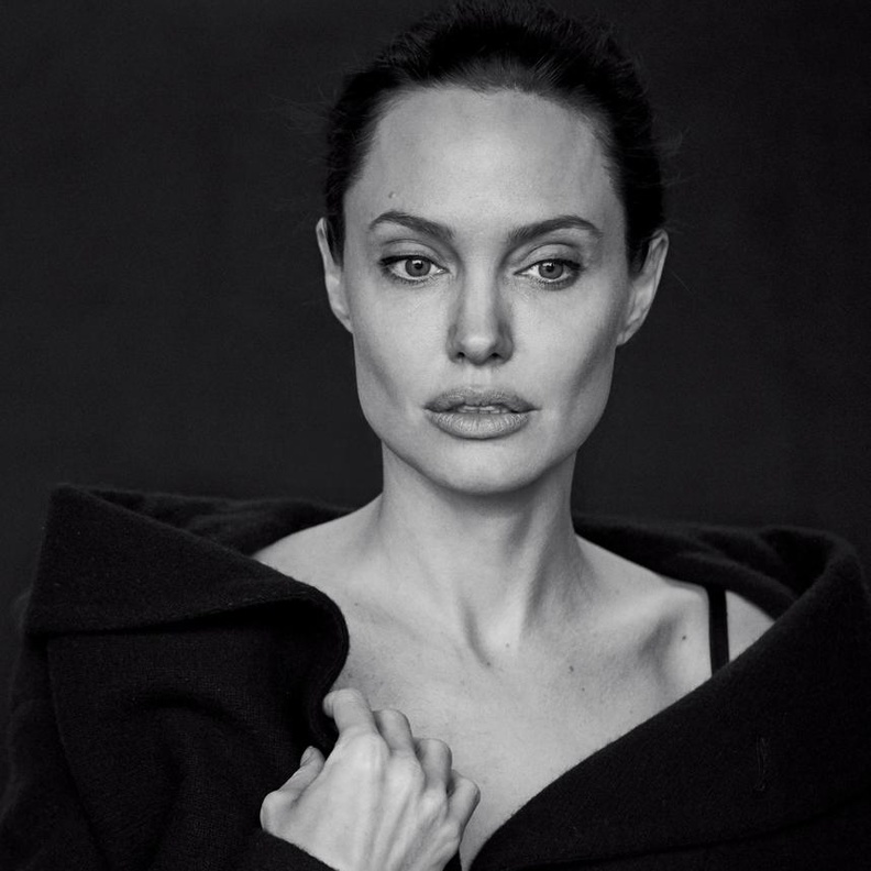 أنجيلينا جولي (Angelina Jolie) في حالة صحية متردية