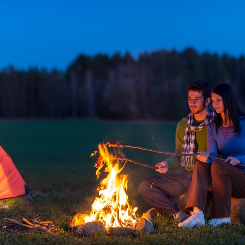 أهم الأدوات الضرورية في رحلة التخييم