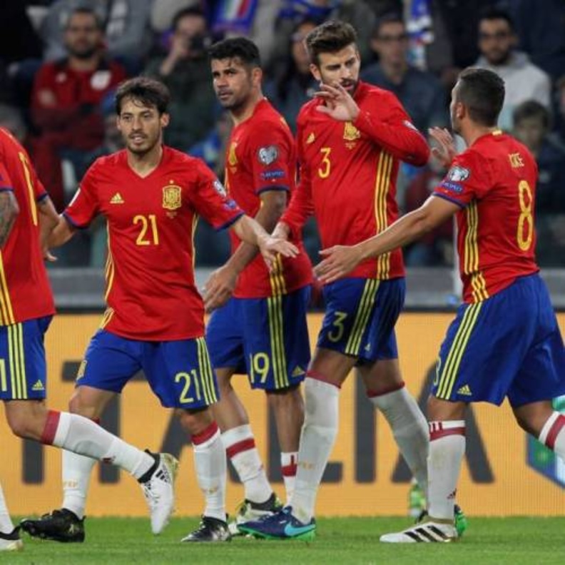 إسبانيا تقهر ألبانيا