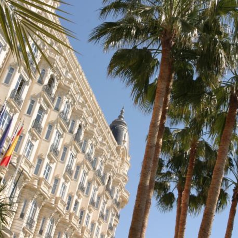 إنتركونتيننتال كارلتون كان