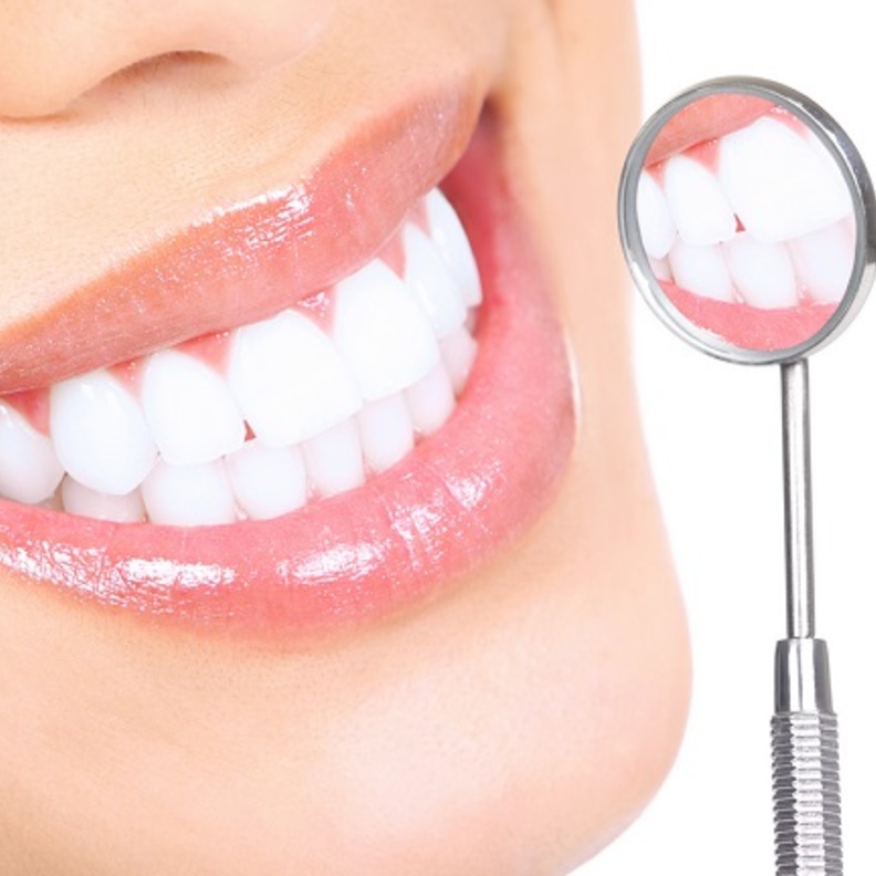 ابتسامة هوليوود تجتذب السعوديات