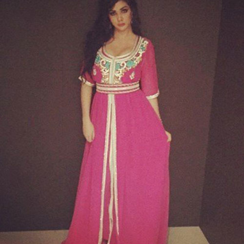 طلة ابتسام تسكت فى حفل الزفاف