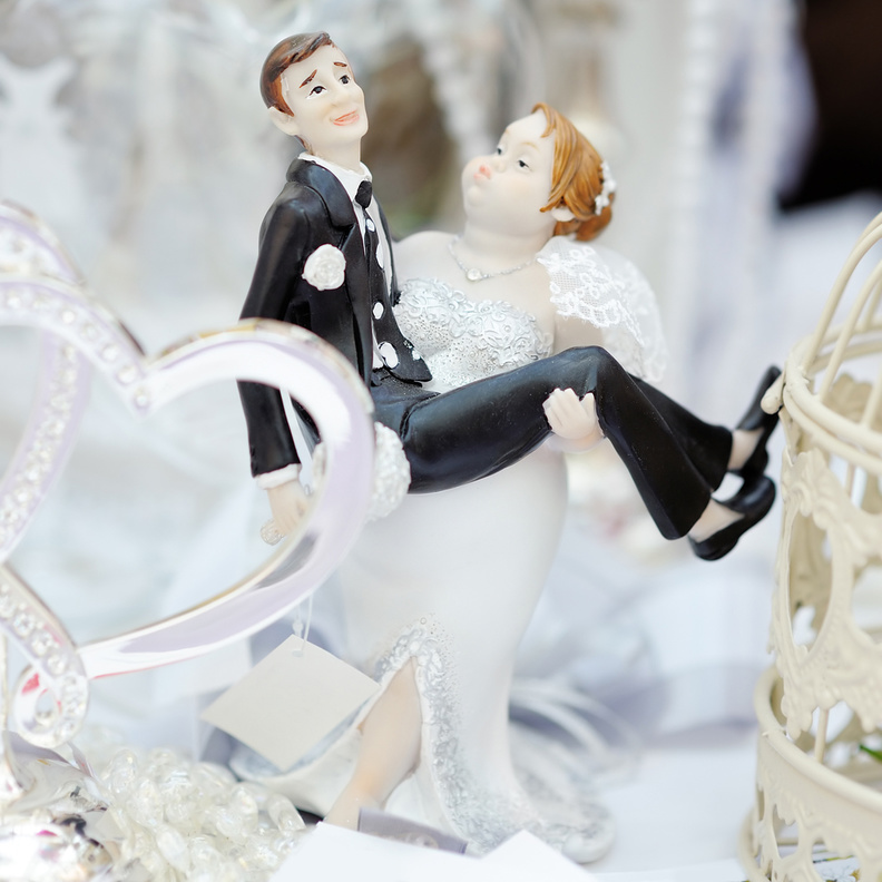 ابتكار أسلوب طريف في تزيين الكيكة