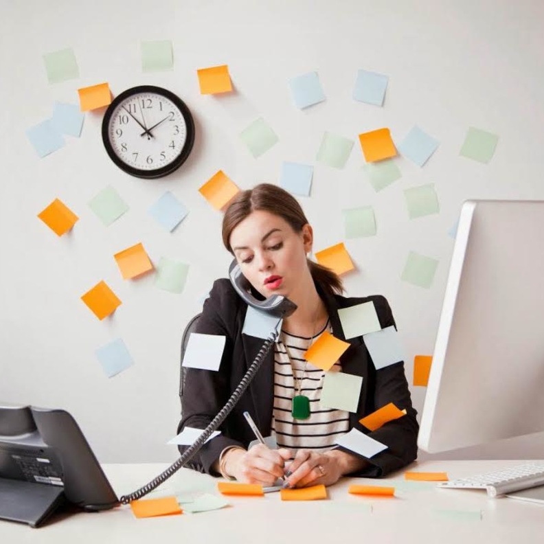 مخاطر ادمان العمل