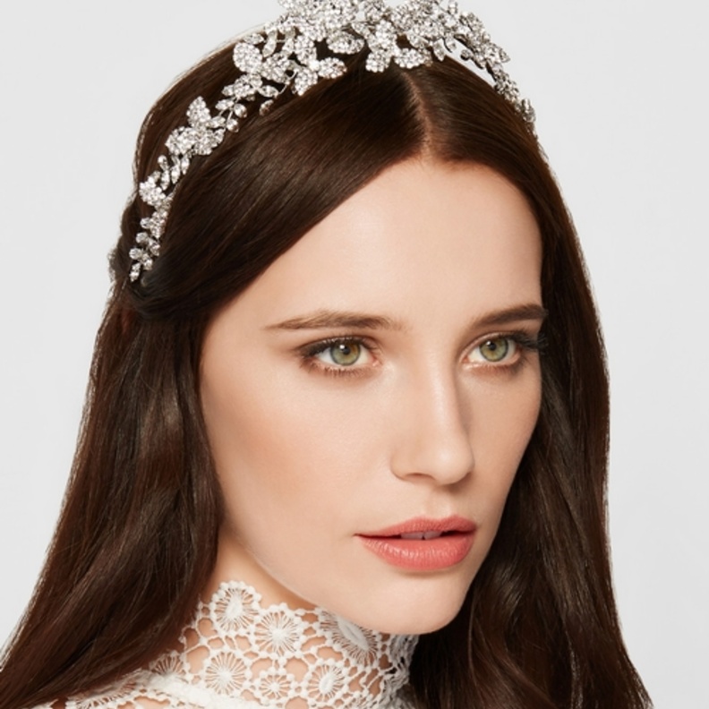 شنطة من JIMMY CHOO