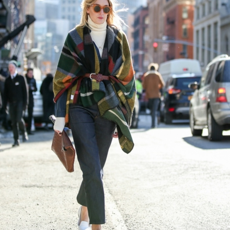 اختاري البونشو لاطلالاتك الصباحية الخريفية الأنيقة