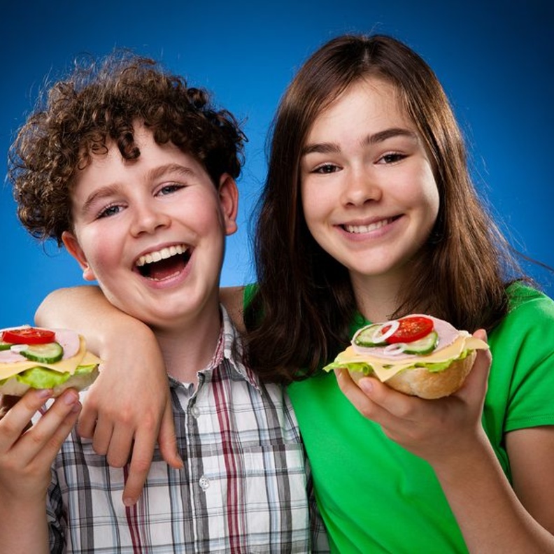 اخطاء غائية مدمرة تضر بصحة المراهقين