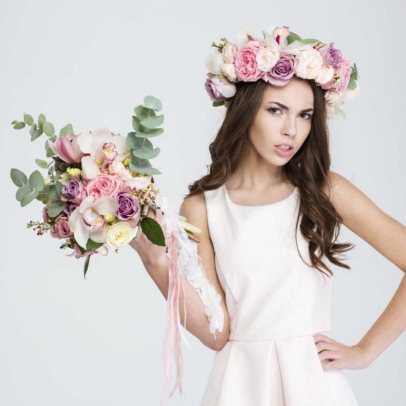 هل من الممكن أن أرتدي اللون الأبيض في حفل الزفاف؟